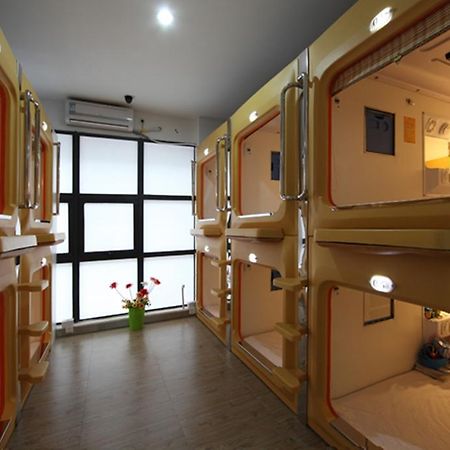 Guiyang Capsule International Youth Hostel Buitenkant foto